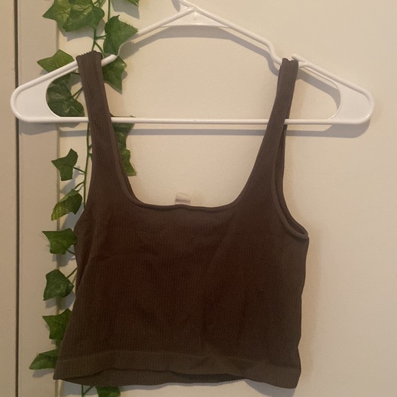 Olive green ribbed crop top - Picture 2 of 2